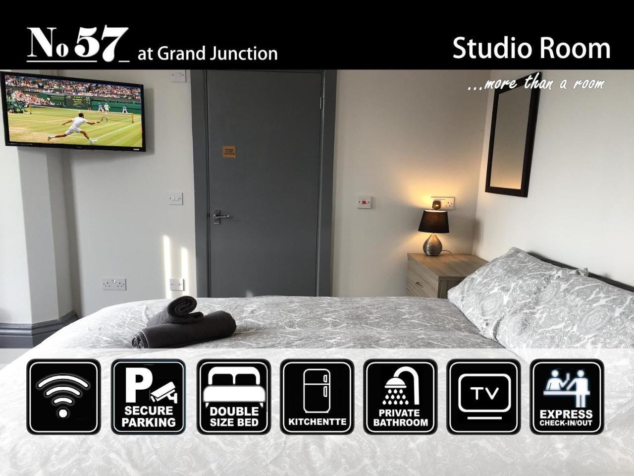 Aparthotel No57 Crewe Esterno foto